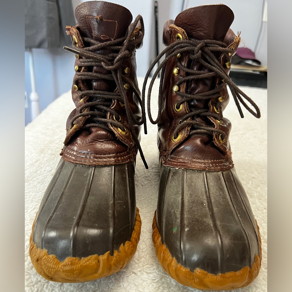 Vintage Chippewa USA Men’s Brown Duck Boots, Size 6M